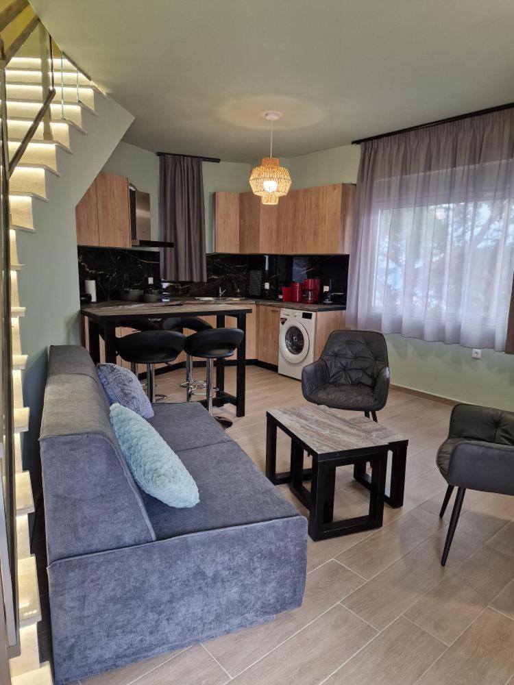 Ferienwohnung Solymar Prive Archangelos  Exterior foto