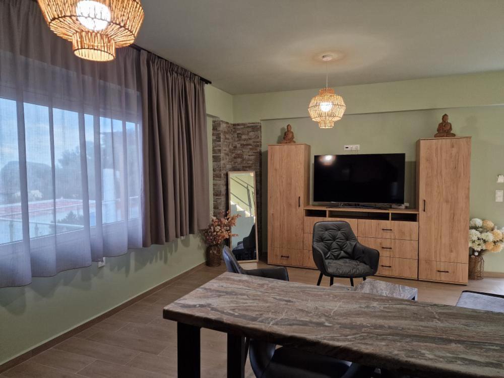 Ferienwohnung Solymar Prive Archangelos  Exterior foto